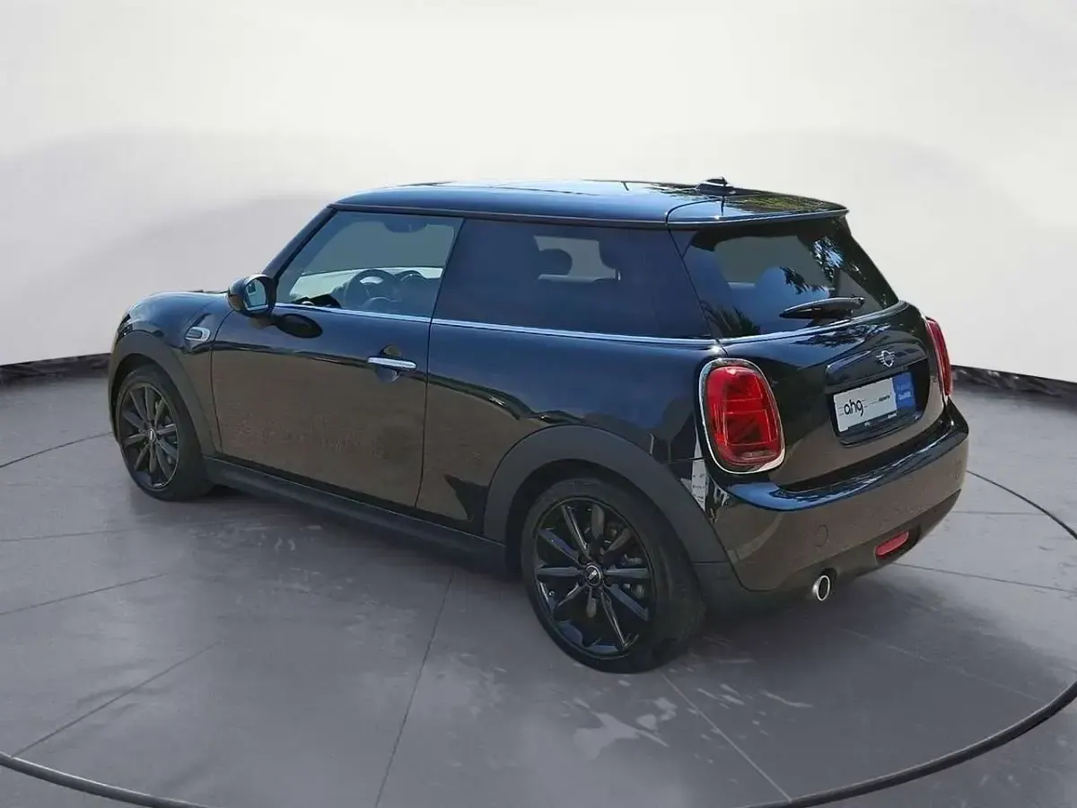 Gebraucht Mini Cooper Chili 136 PS (100 kW) 2019 Schwarz Kleinwagen