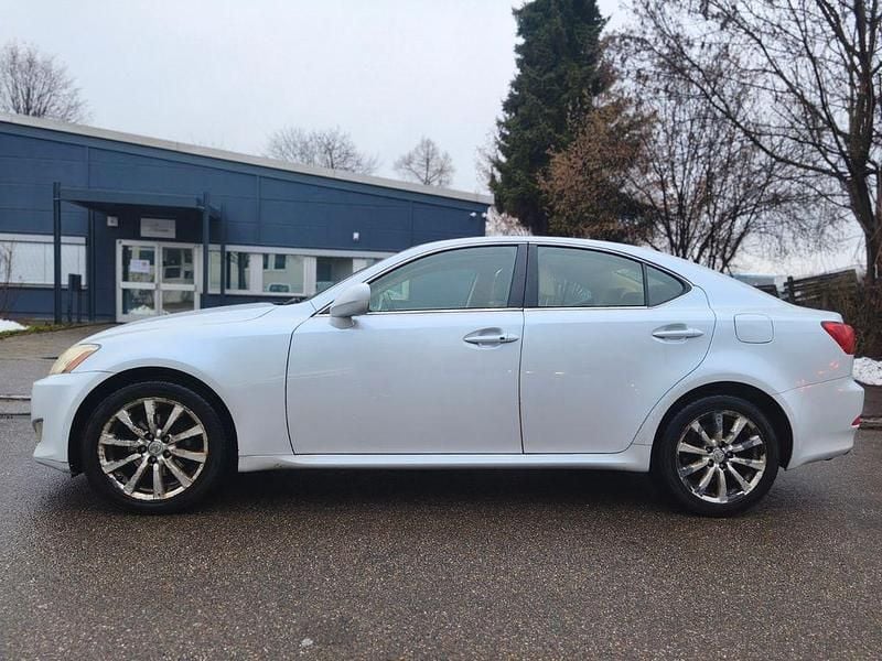 Gebraucht Lexus IS250 208 PS (152 kW) 2007 Weiß Limousine