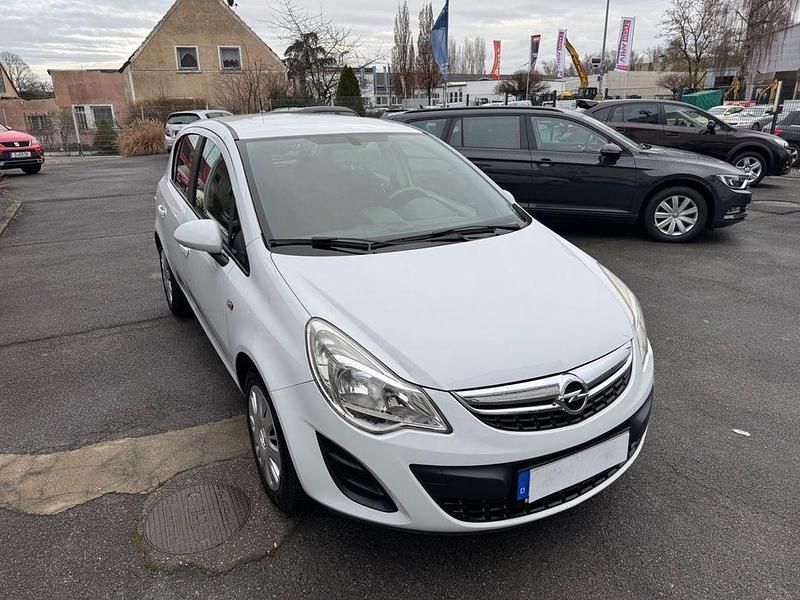 Gebraucht Opel Corsa Edition 87 PS (63 kW) 2012 Weiß Limousine