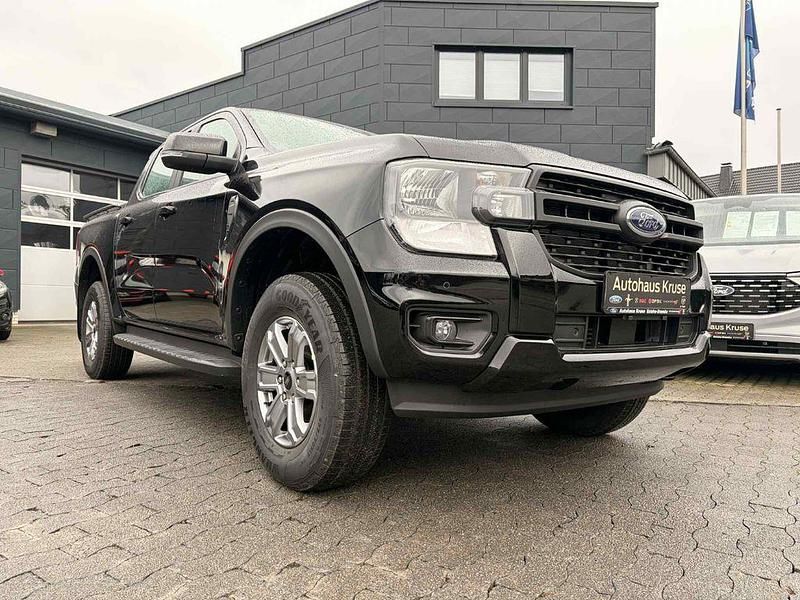 Neu Ford Ranger XLT 170 PS (125 kW) 2025 Schwarz Pickup