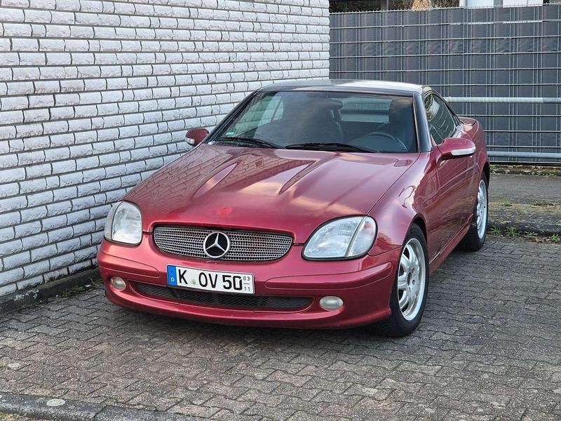 Gebraucht Mercedes SLK200 163 PS (119 kW) 2000 Rot Cabrio