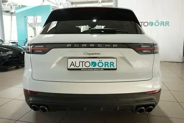 Gebraucht Porsche Cayenne Chrono 340 PS (250 kW) 2022 Weiß SUV