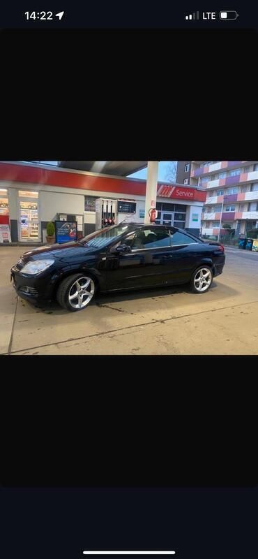 Schwarz Gebraucht 2008 Opel Astra Cabriolet Cabrio | 1.750 € - Bild 1/4