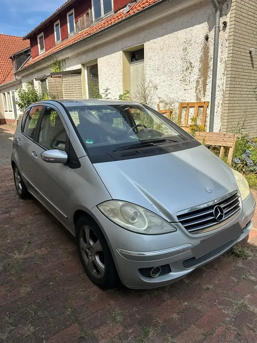 Gebraucht Mercedes A180 109 PS (80 kW) 2006 Silber Limousine