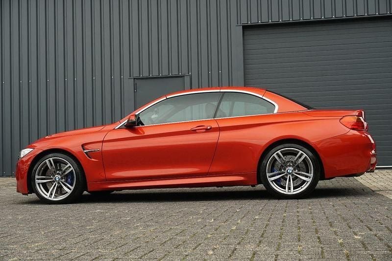 Gebraucht BMW M4 Cabriolet Performance 431 PS (317 kW) 2016 Sakhir orange metallic Cabrio
