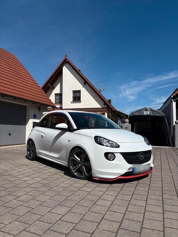 Gebraucht Opel Adam S 150 PS (110 kW) 2017 Weiß Kleinwagen