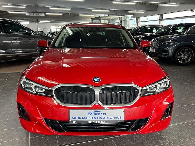 Gebraucht BMW 320 190 PS (139 kW) 2023 Melbournerot Kombi