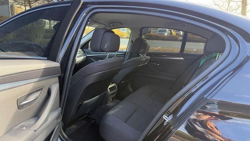 Usata BMW 520 Efficient Dynamics 184 CV (135 kW) 2012 Nero Berlina