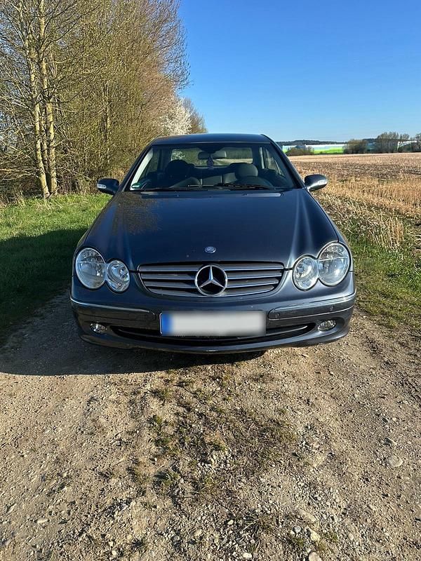 Gebraucht Mercedes CLK200 164 PS (120 kW) 2004 Blau Coupé