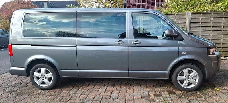 Second-hand VW T5 179 CP (131 kW) 2011 Gri Van