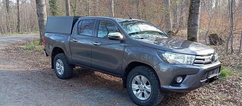 Gebraucht 2018 Toyota HiLux Comfort Abholung | 29.900 € (Fairer Preis) - Bild 1/4