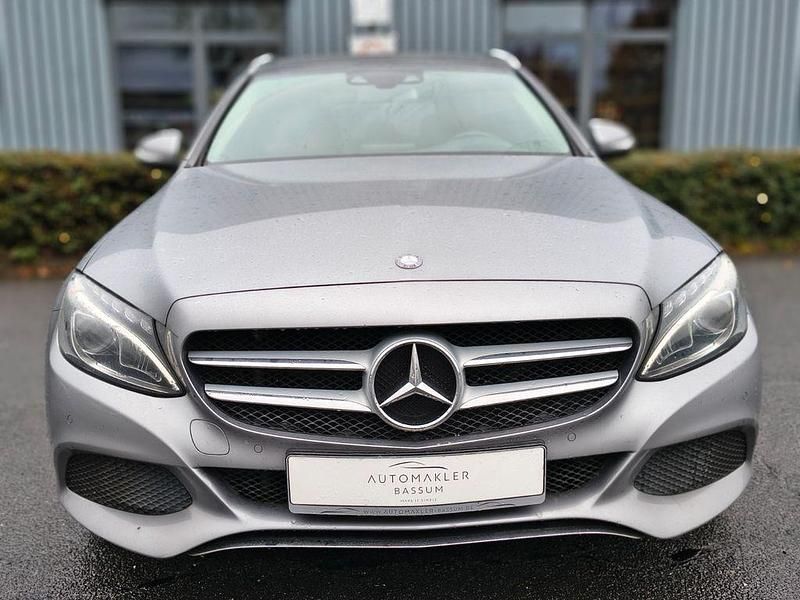 Gebraucht Mercedes C220 170 PS (125 kW) 2014 Silber Kombi