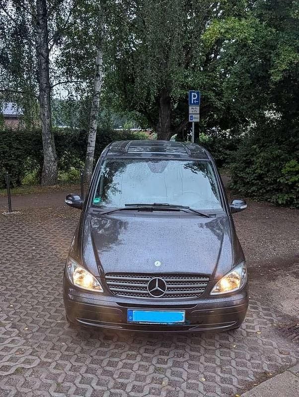 Schwarz Gebraucht 2008 Mercedes Viano Van / Kleinbus | 6.000 € (Superpreis) - Bild 1/4