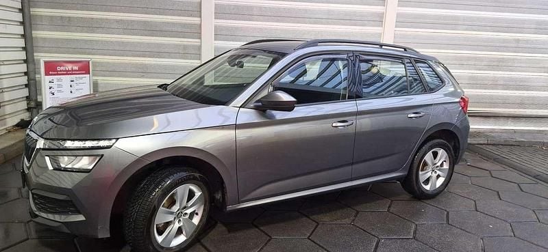 Gebraucht Skoda Kamiq Active 110 PS (80 kW) 2023 Grau SUV