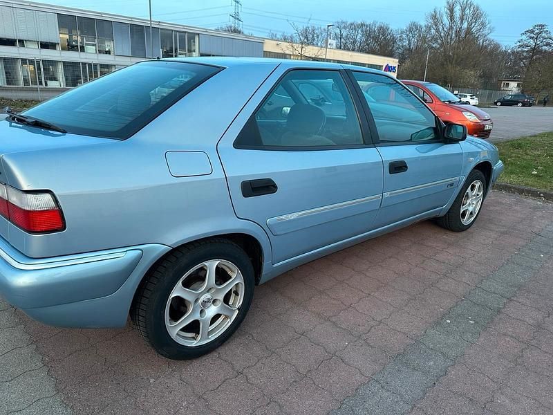 Gebraucht Citroën Xantia 110 PS (80 kW) 1999 Grün Limousine
