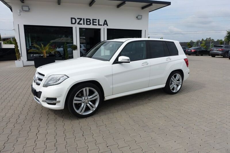 Polarweiß Gebraucht 2014 Mercedes GLK220 SUV | 11.400 € (Fairer Preis) - Bild 1/4