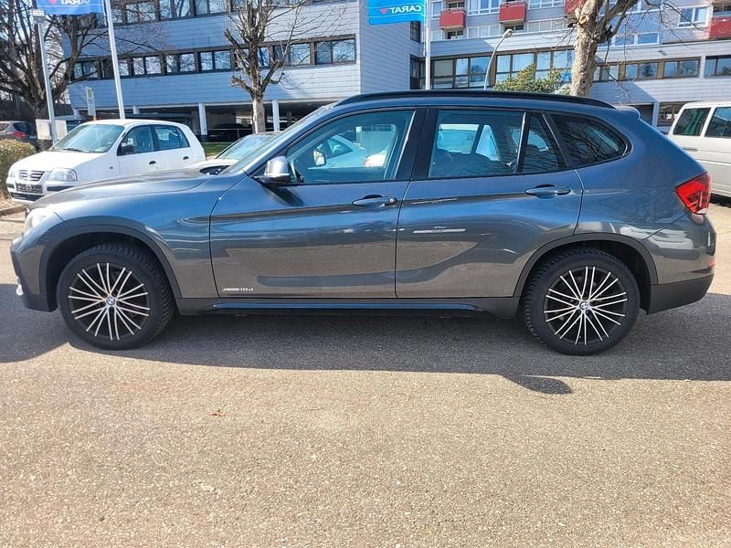 Gebraucht BMW X1 Sport Line 143 PS (105 kW) 2012 Mineralgrau metallic SUV