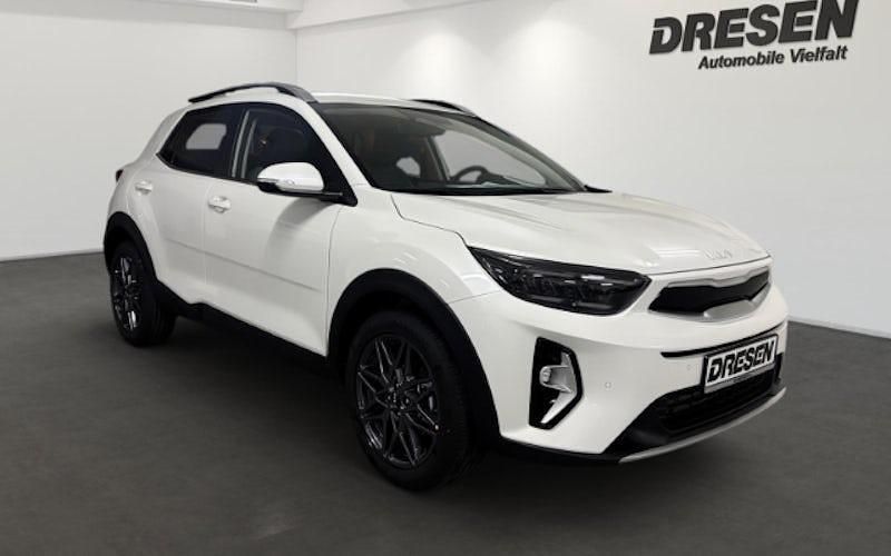 Gebraucht Kia Stonic 101 PS (74 kW) 2025 Weiß SUV