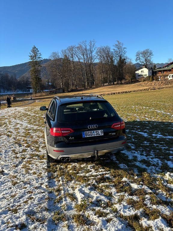 Gebraucht Audi A4 Allroad 177 PS (130 kW) 2014 Schwarz Kombi