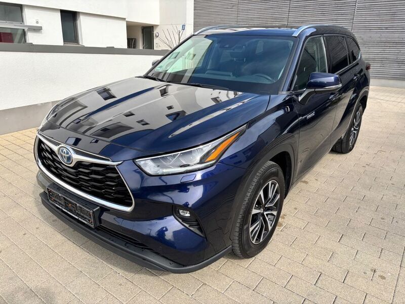 Blau Gebraucht 2021 Toyota Highlander Hybrid Executive SUV | 37.900 € - Bild 1/4