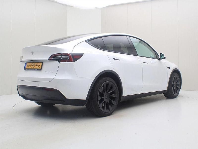 Gebraucht Tesla Model Y Long Range AWD 250 kW (341 PS) 2021 Weiß SUV