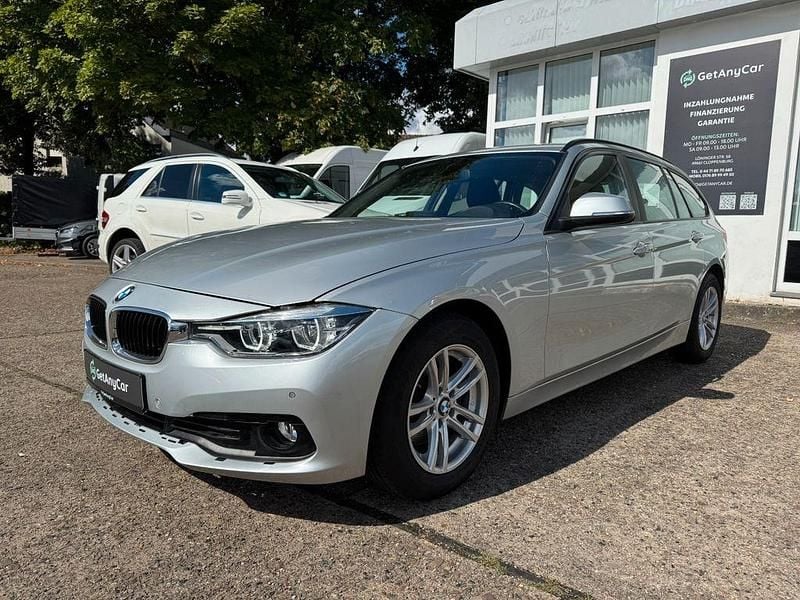 Silber Gebraucht 2016 BMW 320 Kombi | 10.990 € (Superpreis) - Bild 1/4