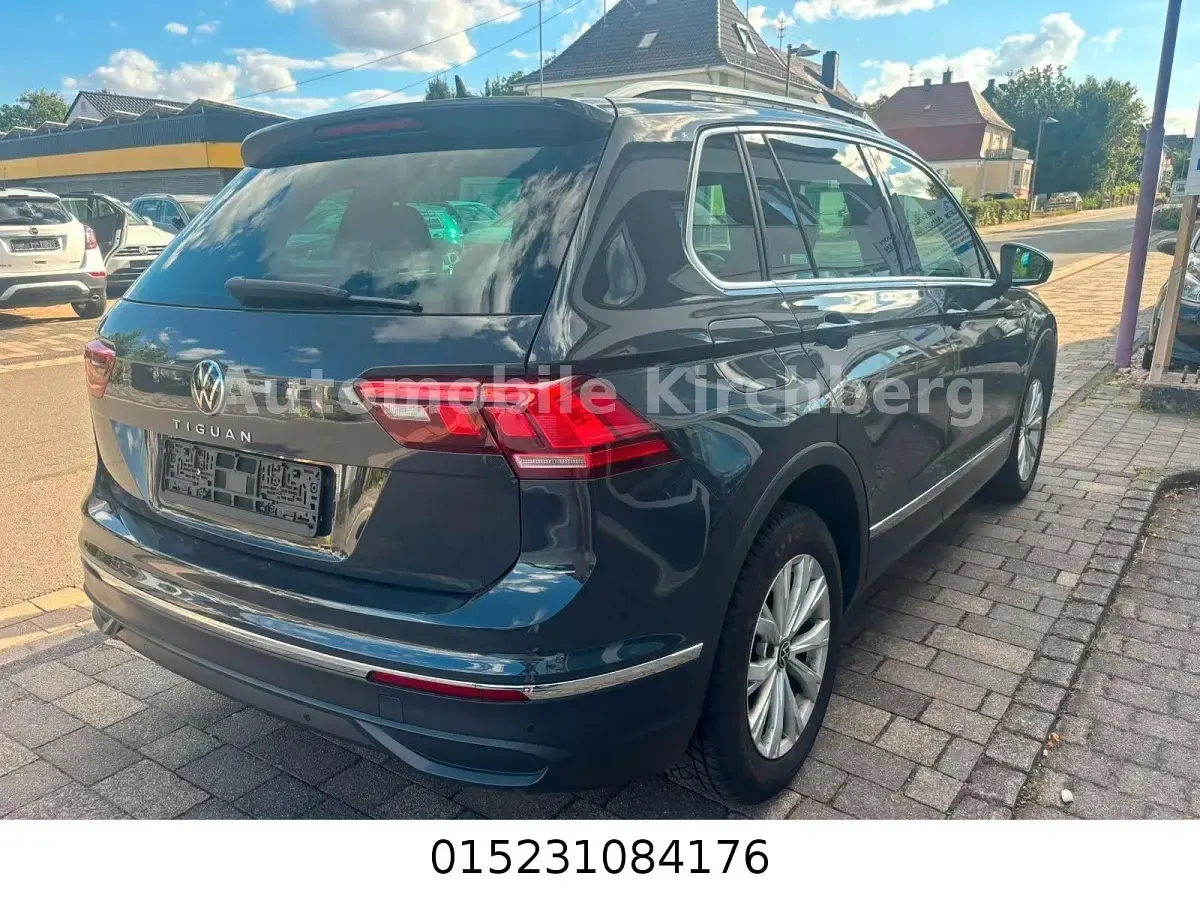 Gebraucht VW Tiguan Life 150 PS (110 kW) 2022 Grau SUV
