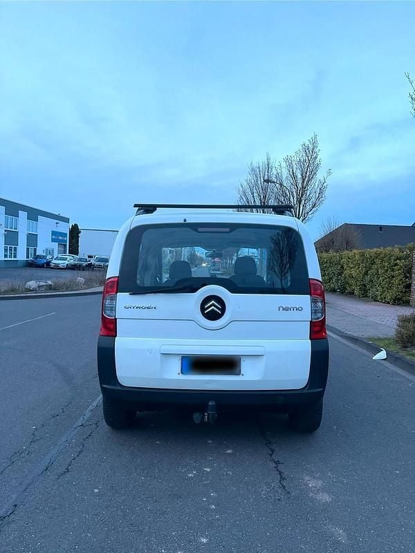 Gebraucht Citroën Nemo 73 PS (53 kW) 2009 Weiß Van / Kleinbus
