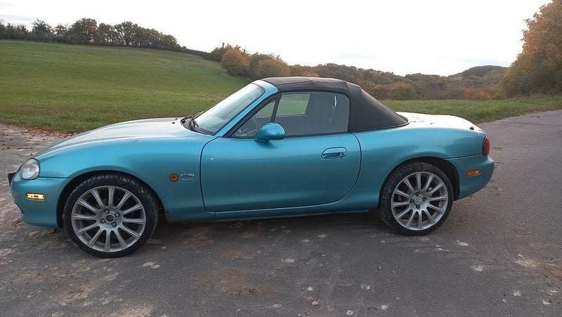 Blau Gebraucht 2001 Mazda MX5 Cabrio | 4.200 € (Superpreis) - Bild 1/4