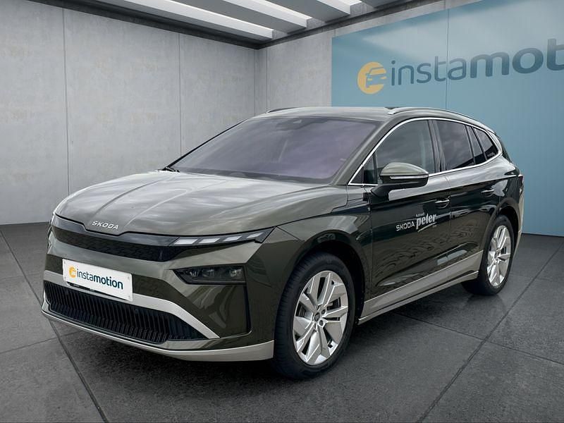 Grün Gebraucht 2025 Skoda Enyaq iV Loft SUV | 44.949 € (Etwas zu teuer) - Bild 1/4