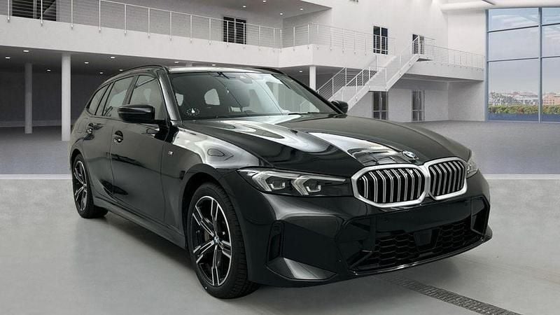 Gebraucht BMW 330 M Sport 245 PS (180 kW) 2024 Schwarz Limousine