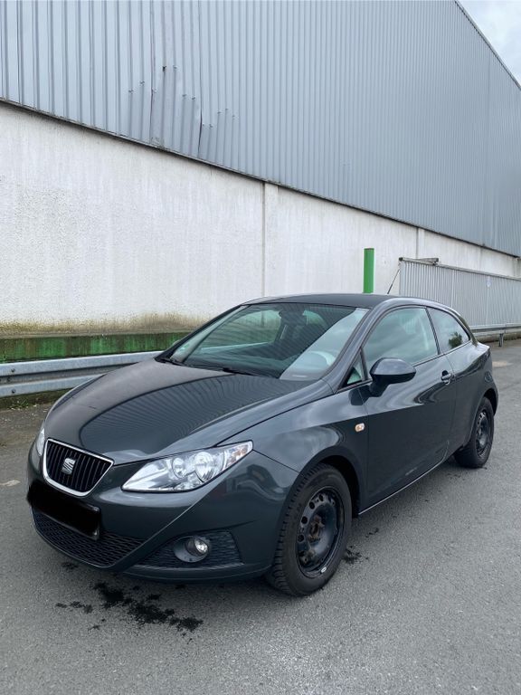 Grau Gebraucht 2009 Seat Ibiza SC Sport Kleinwagen | 3.750 € (Guter Preis) - Bild 1/4