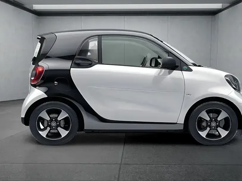 Gebraucht Smart ForTwo Electric Drive 60 kW (82 PS) 2022 Weiss