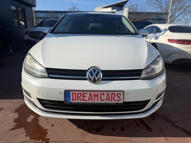 Gebraucht VW Golf VII Highline 150 PS (110 kW) 2013 Weiß Limousine