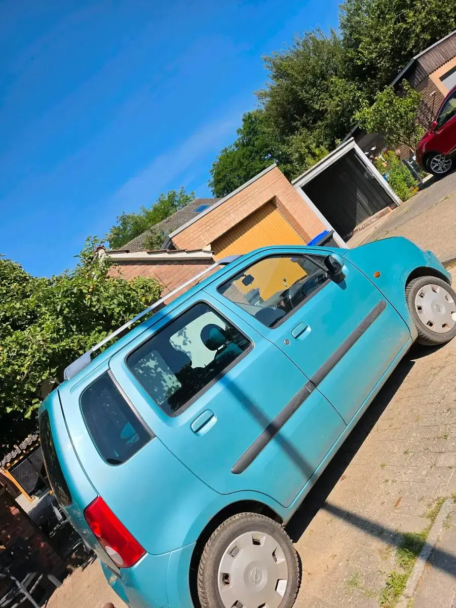 Gebraucht Opel Agila 70 PS (51 kW) 2026 Andere farben Kleinwagen