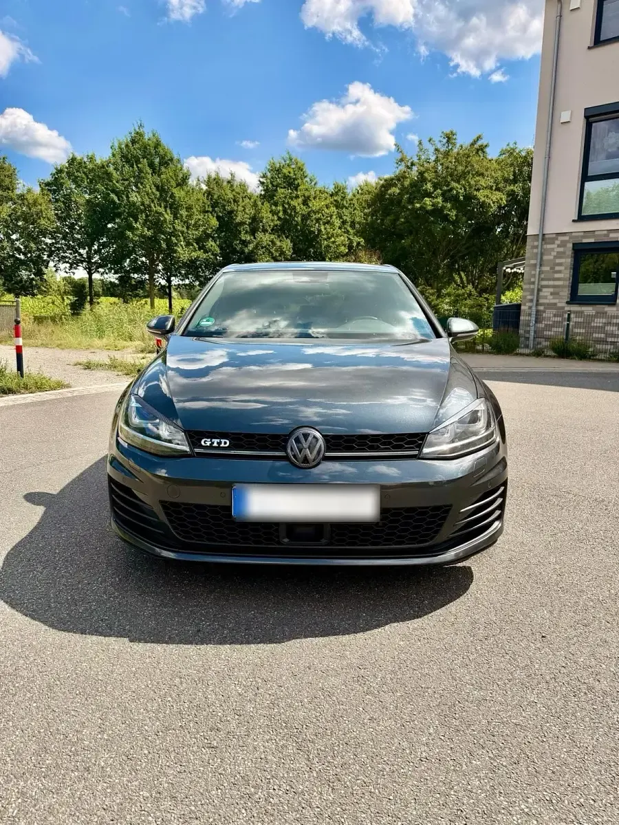 Gebraucht VW Golf VII GTD 184 PS (135 kW) 2014 Grau Limousine
