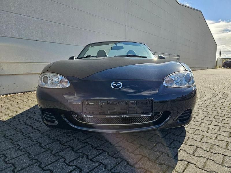 Second-hand Mazda MX5 110 CP (80 kW) 2004 Negru Cabrio
