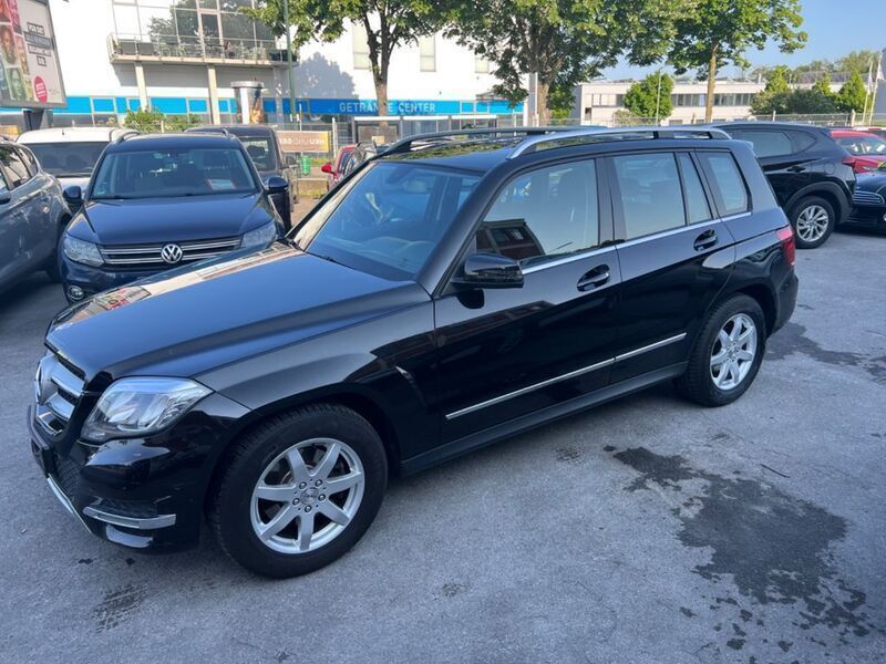 Gebraucht Mercedes GLK220 170 PS (125 kW) 2013 Obsidianschwarz  metalliclack SUV