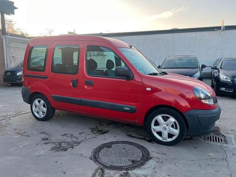 Rot Gebraucht 2007 Renault Kangoo Limousine | 3.100 € - Bild 1/4
