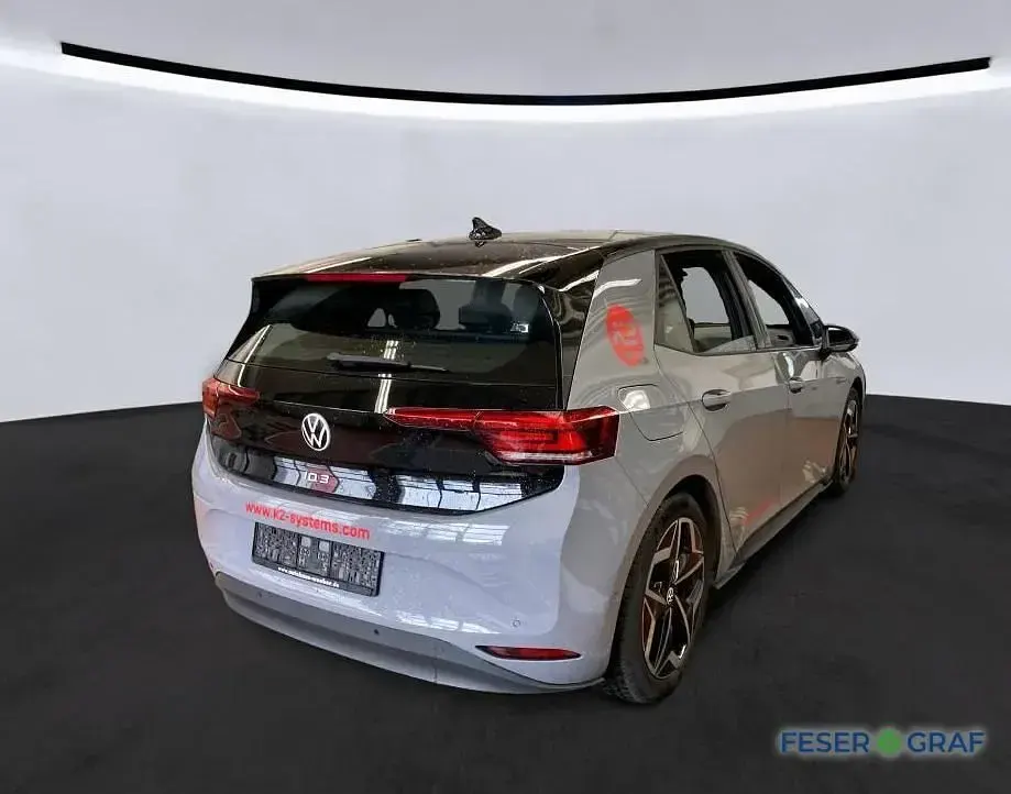 Gebraucht VW ID.3 Pro 150 kW (204 PS) 2023 Mondsteingrau schwarz Kleinwagen