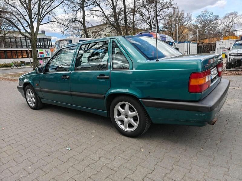 Grün Gebraucht 1994 Volvo 850 Limousine | 2.999 € - Bild 1/4
