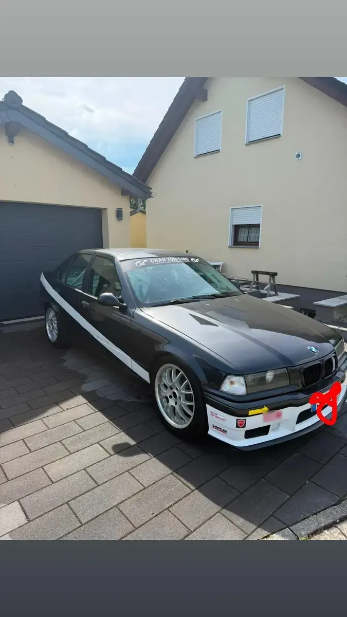 Gebraucht BMW 325 192 PS (141 kW) 1991 Schwarz Limousine
