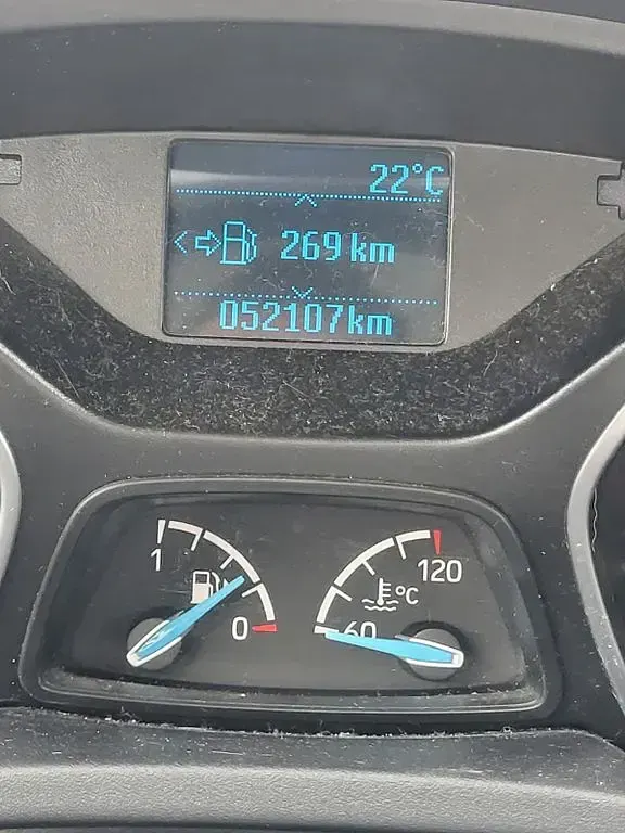 Gebraucht Ford Focus Trend 101 PS (74 kW) 2015 Weiß Limousine
