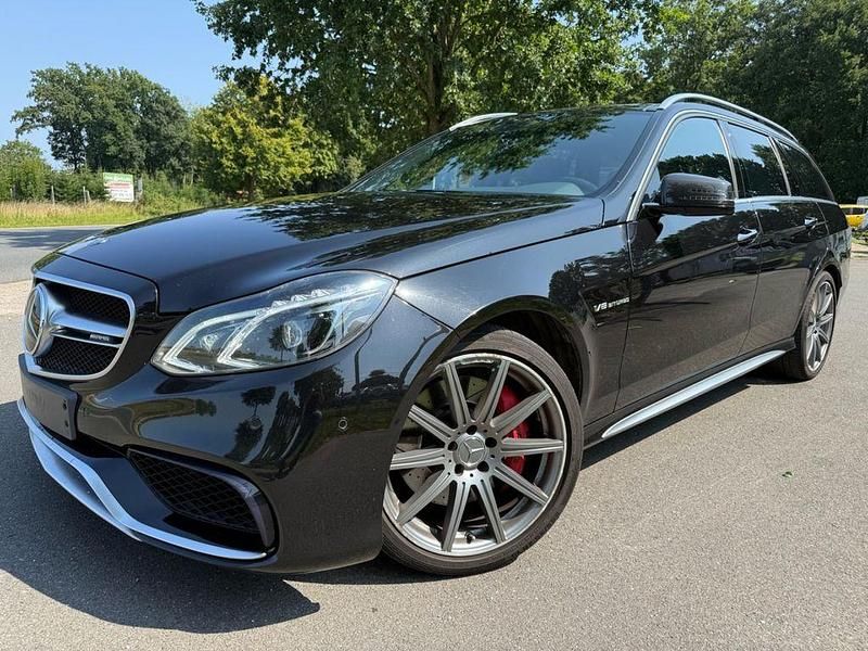 Schwarz Gebraucht 2015 Mercedes E63S AMG AMG Limousine | 39.999 € (Superpreis) - Bild 1/4