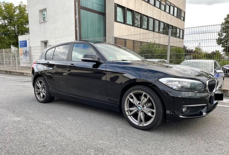 Schwarz Gebraucht 2015 BMW 116 Advantage Kleinwagen | 9.850 € - Bild 1/4