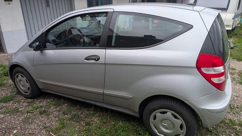 Gebraucht Mercedes A150 95 PS (69 kW) 2007 Silber Kleinwagen