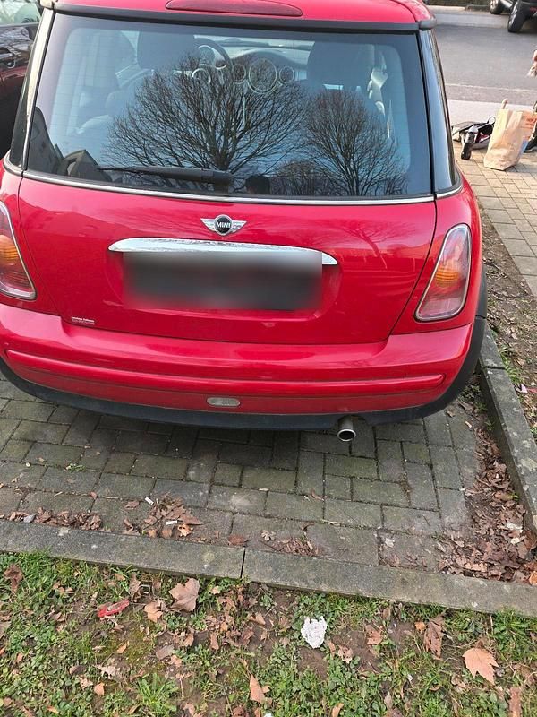 Gebraucht Mini ONE 90 PS (66 kW) 2002 Rot Kleinwagen