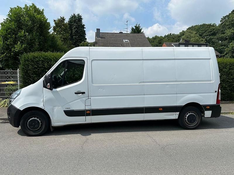 Gebraucht Opel Movano 136 PS (100 kW) 2021 Weiß Van