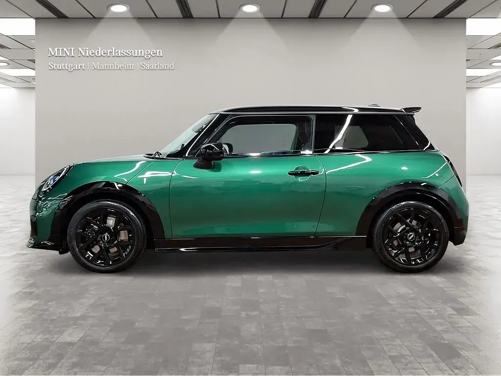 Gebraucht Mini Cooper 156 PS (114 kW) 2025 Grün Kleinwagen