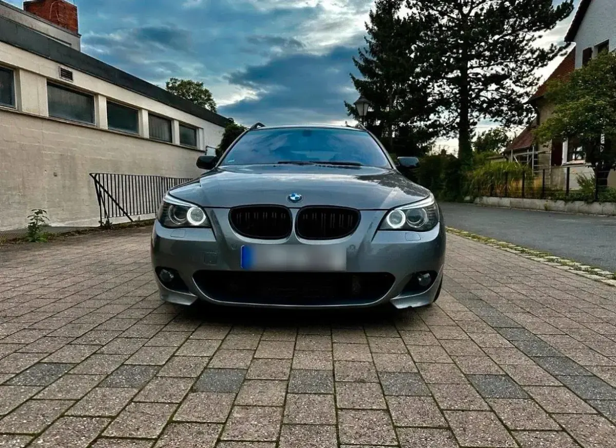 Gebraucht BMW 535 286 PS (210 kW) 2007 Grau Kombi
